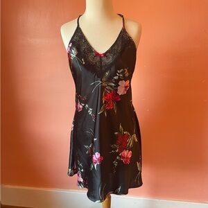 Silky Chemise Apt. 9 Black and Pink Floral